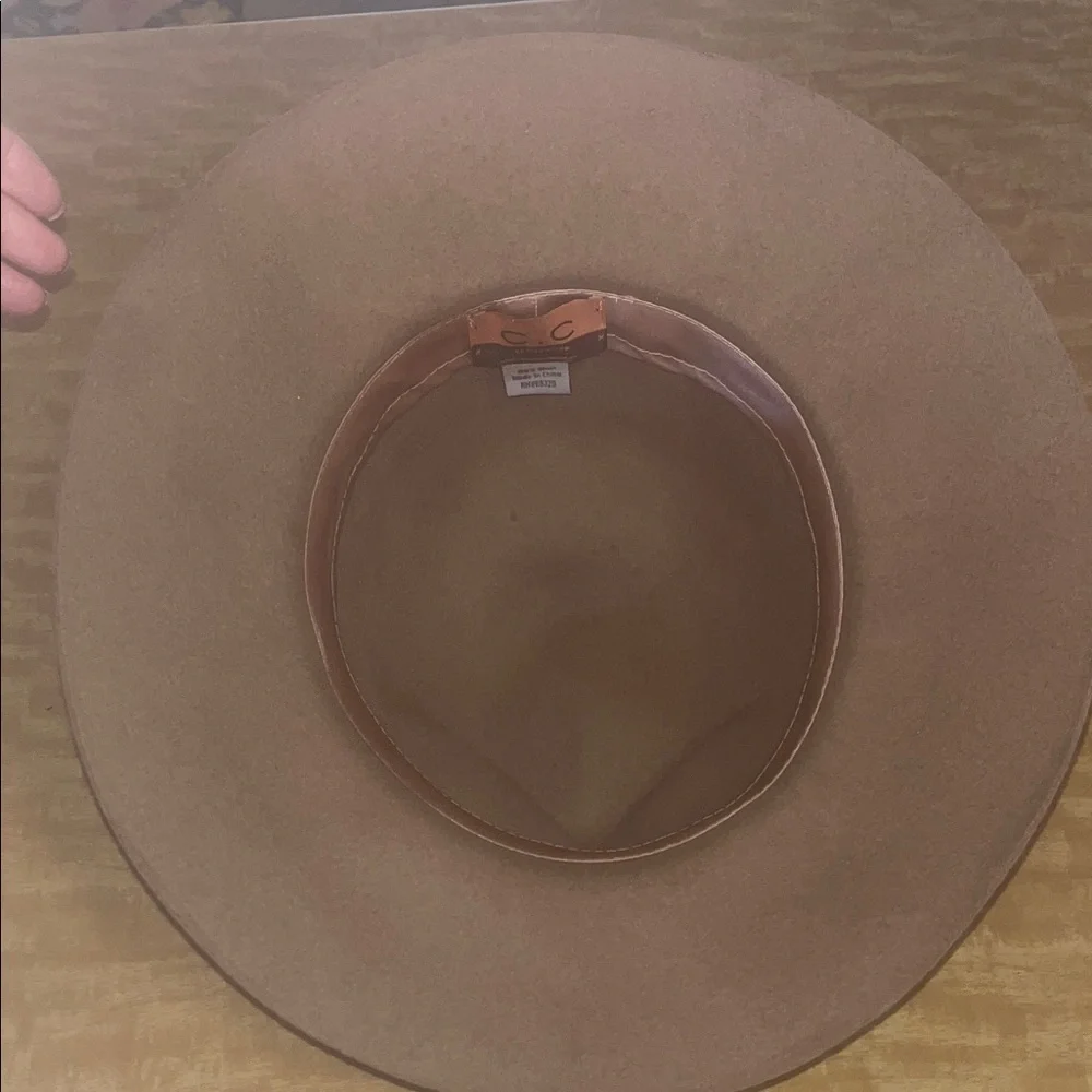 C.C Exclusives Tan / Brown Wool Hat with Patterned Band one size
